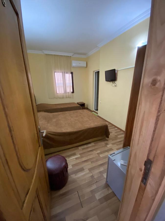 Hotel Dadiani บาทูมิ ภายนอก รูปภาพ