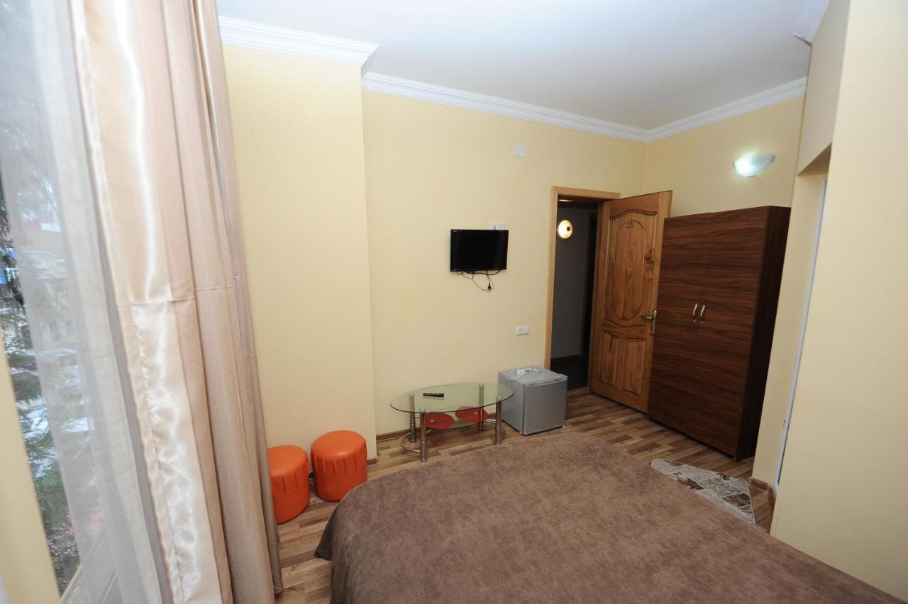 Hotel Dadiani บาทูมิ ภายนอก รูปภาพ
