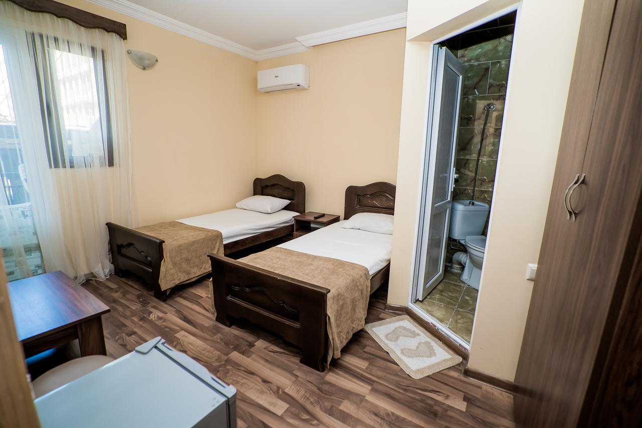 Hotel Dadiani บาทูมิ ภายนอก รูปภาพ
